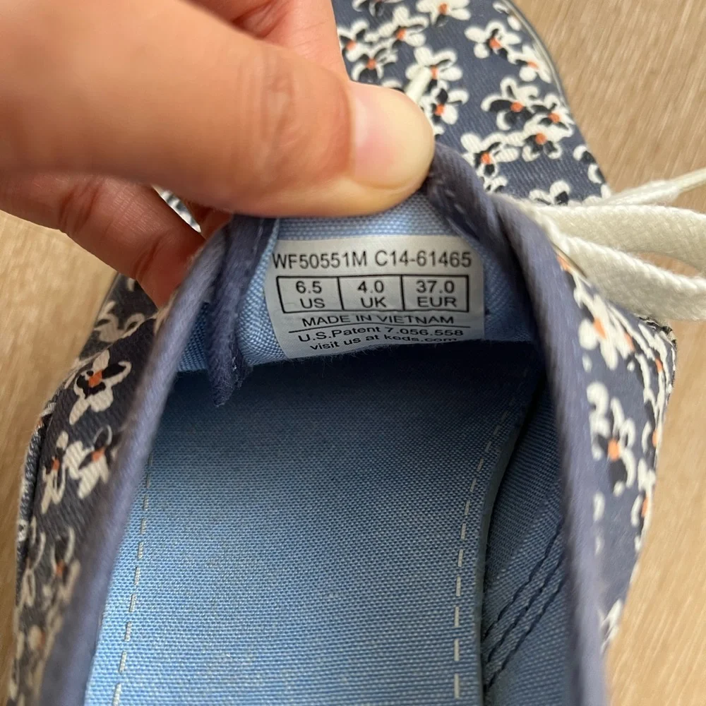 Keds x Taylor Swift Blue Flowers Womens Canvas Sneakers - Picture 9 of 9